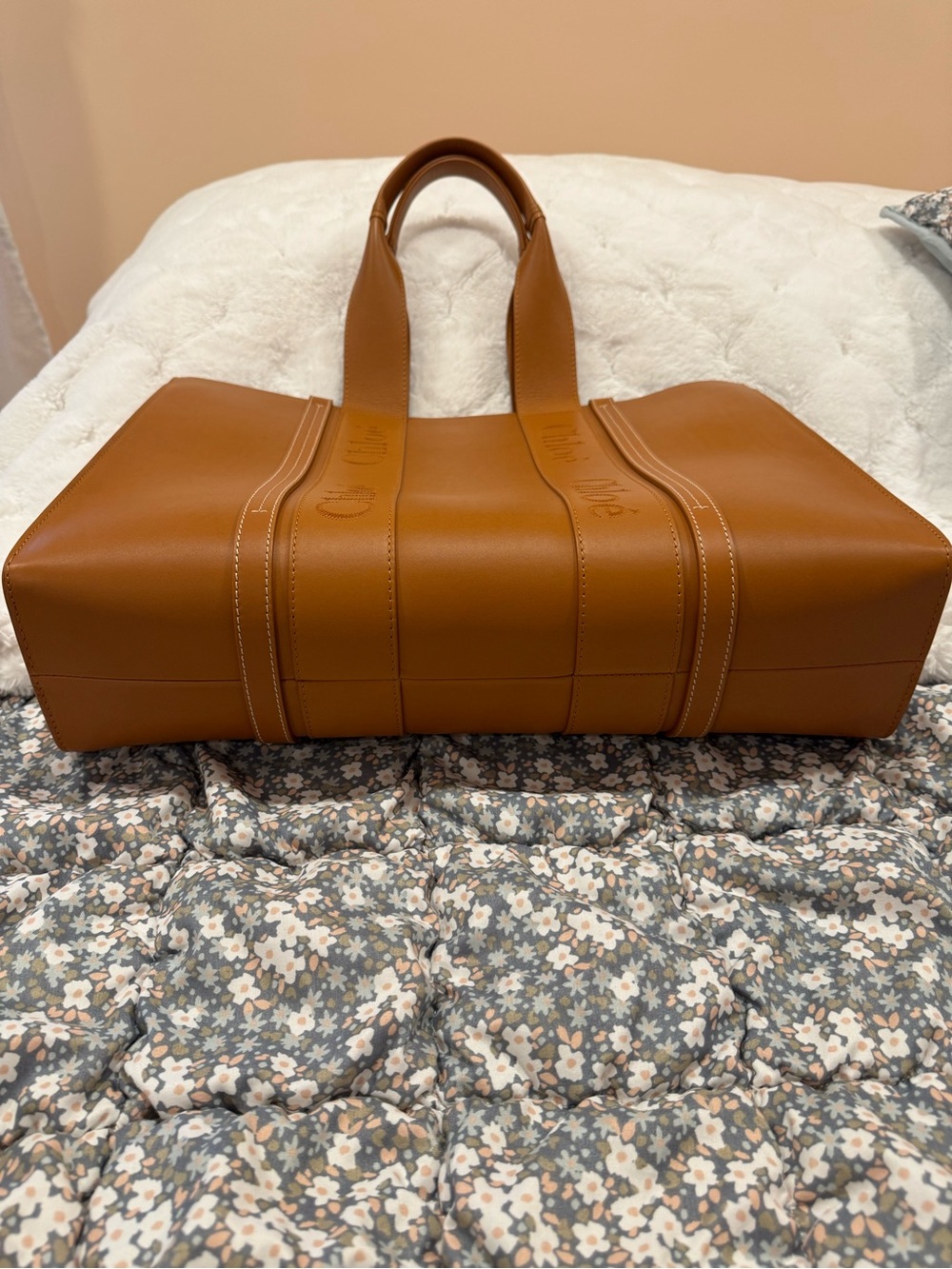 100% AUTHENTIC- Chloe Woody Tote Bag - Large - TAN LEATHER - Picture 3 of 9